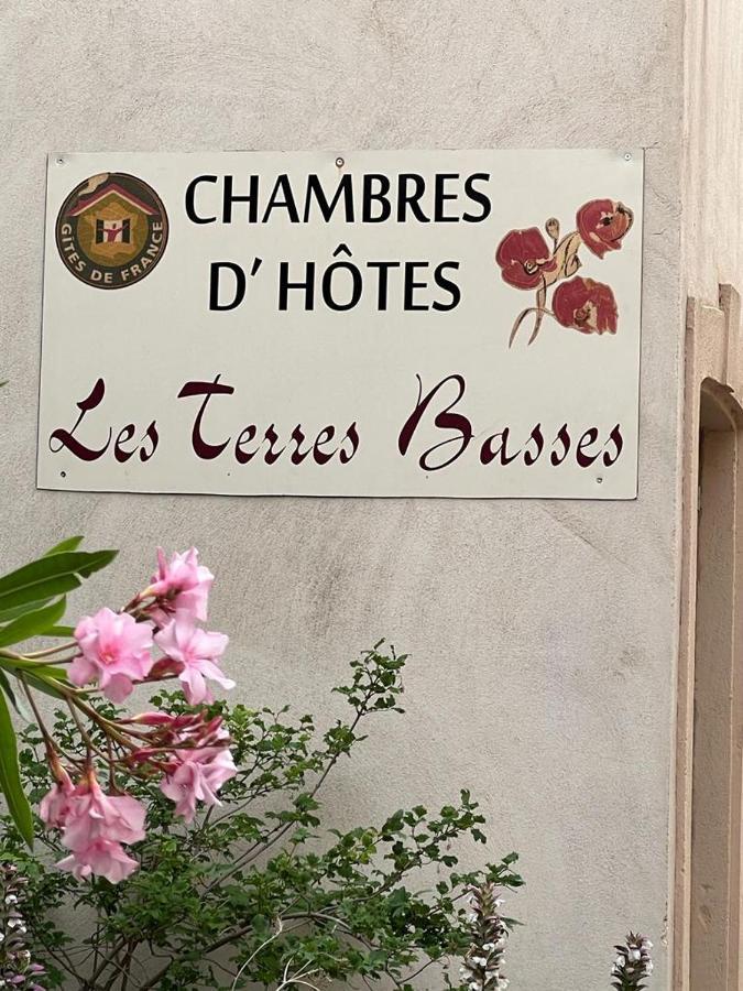 Les Terres Basses Hotel Fabrezan Exterior photo